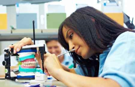 dental hygiene hygienist